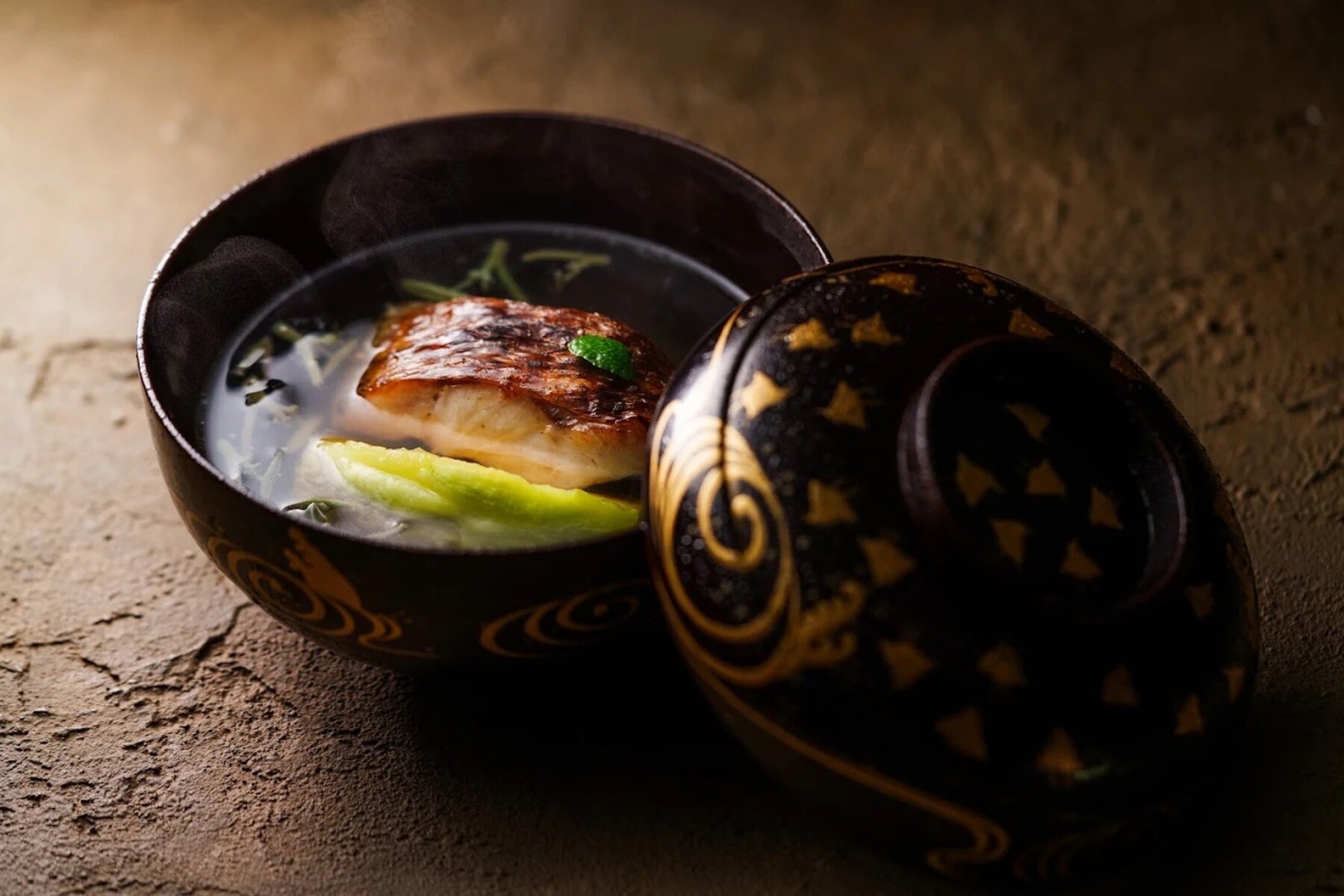 ムギゴハン　4月オーダー予約 Manjuji Hakuran Reservation and Reviews | Kyoto, 京都駅エリア