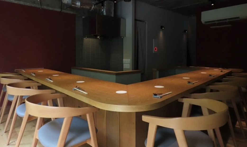 Fugu Club Building's image 5