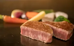 Teppan Dining L’ajitto