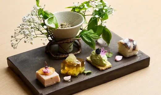Terrace Wakakusayama / ANDO HOTEL NARA's image
