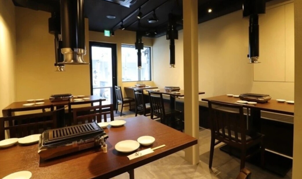 澀谷燒肉推薦新井屋店內