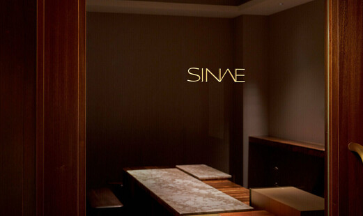 SHINAE's image 9