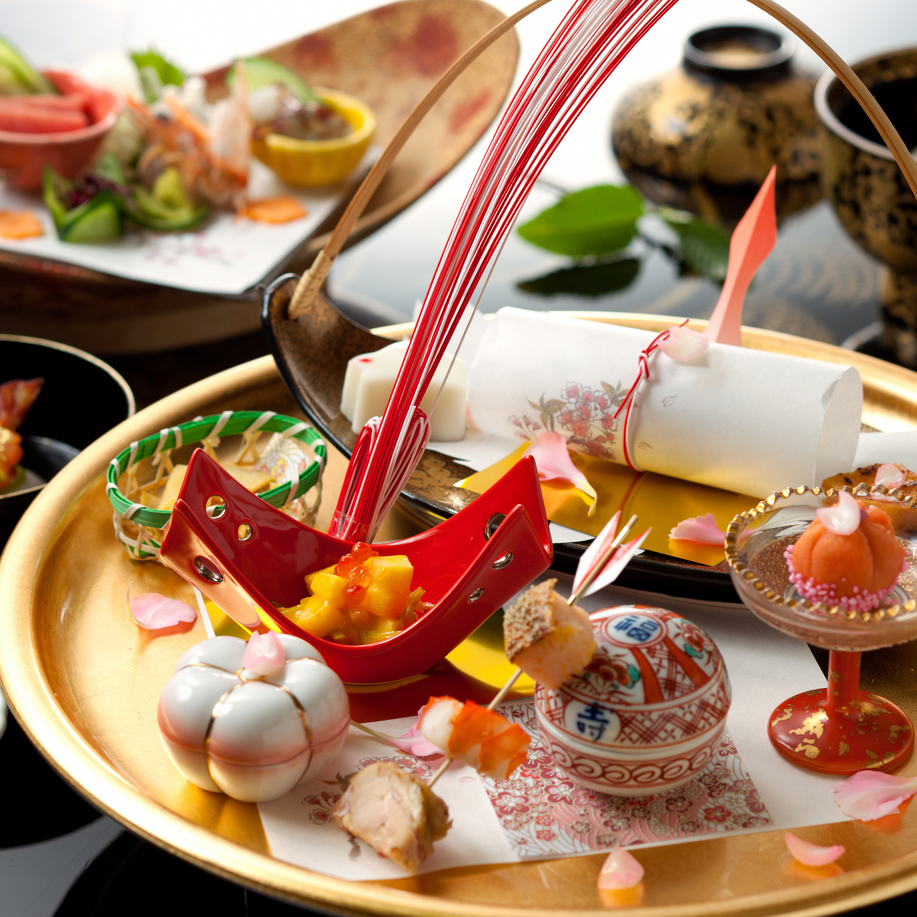 懐石料理とは?起源・会席との違い・献立構成からミシュラン名店まで徹底解説