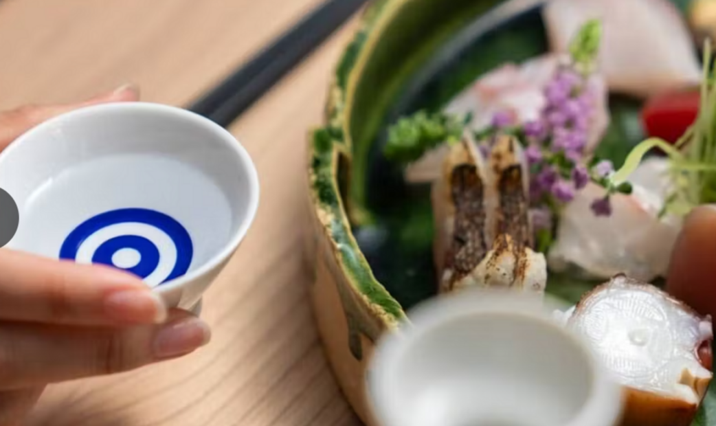 福岡の居酒屋おすすめ11選|もつ鍋・海鮮・博多名物の名店を厳選